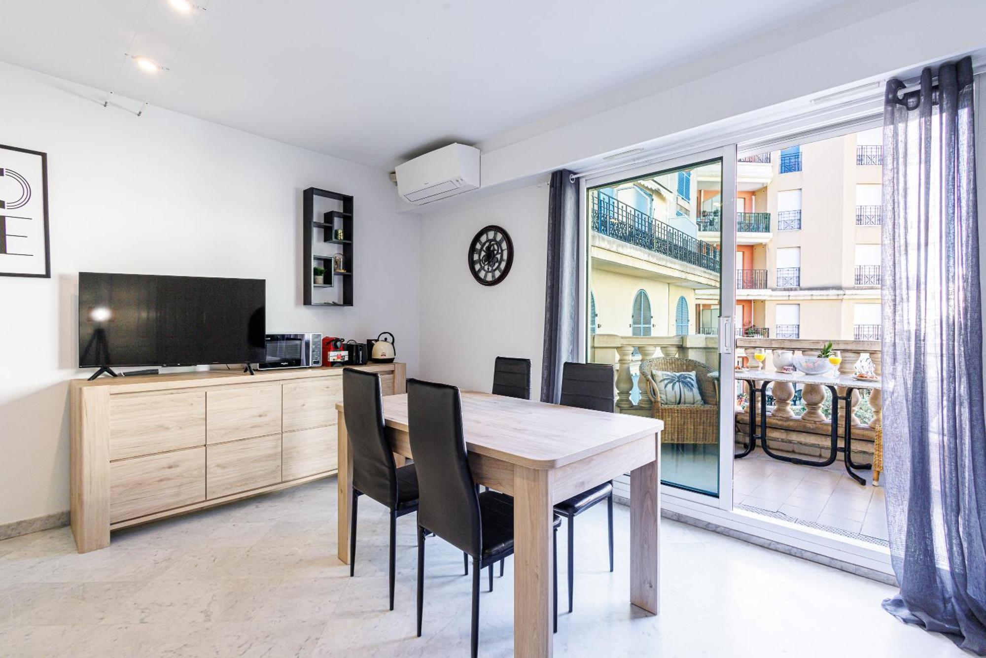Le Victoria, Elegant T2 Au Bord Des Plages, Piscine, Sauna Menton Exterior foto